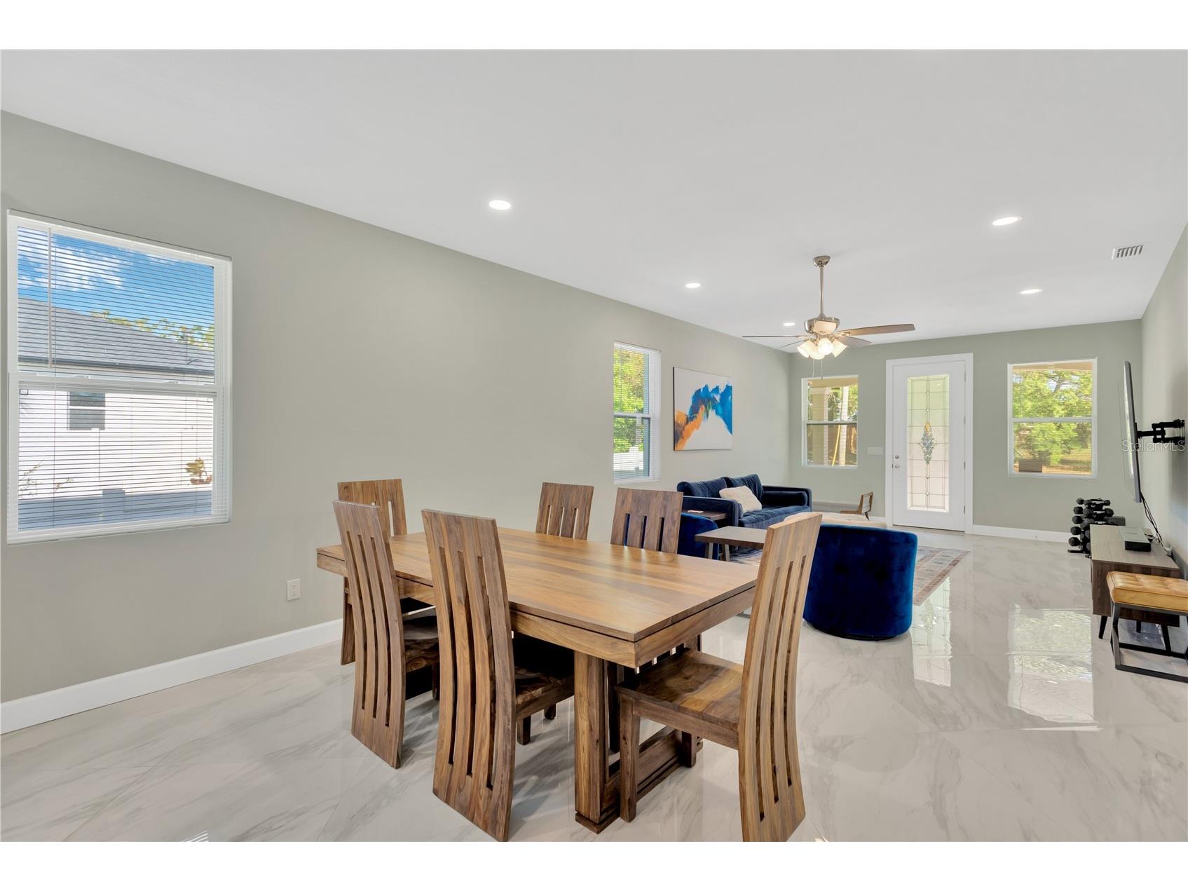 860 17th Avenue S Saint Petersburg FL 33701 TB8424477 image4