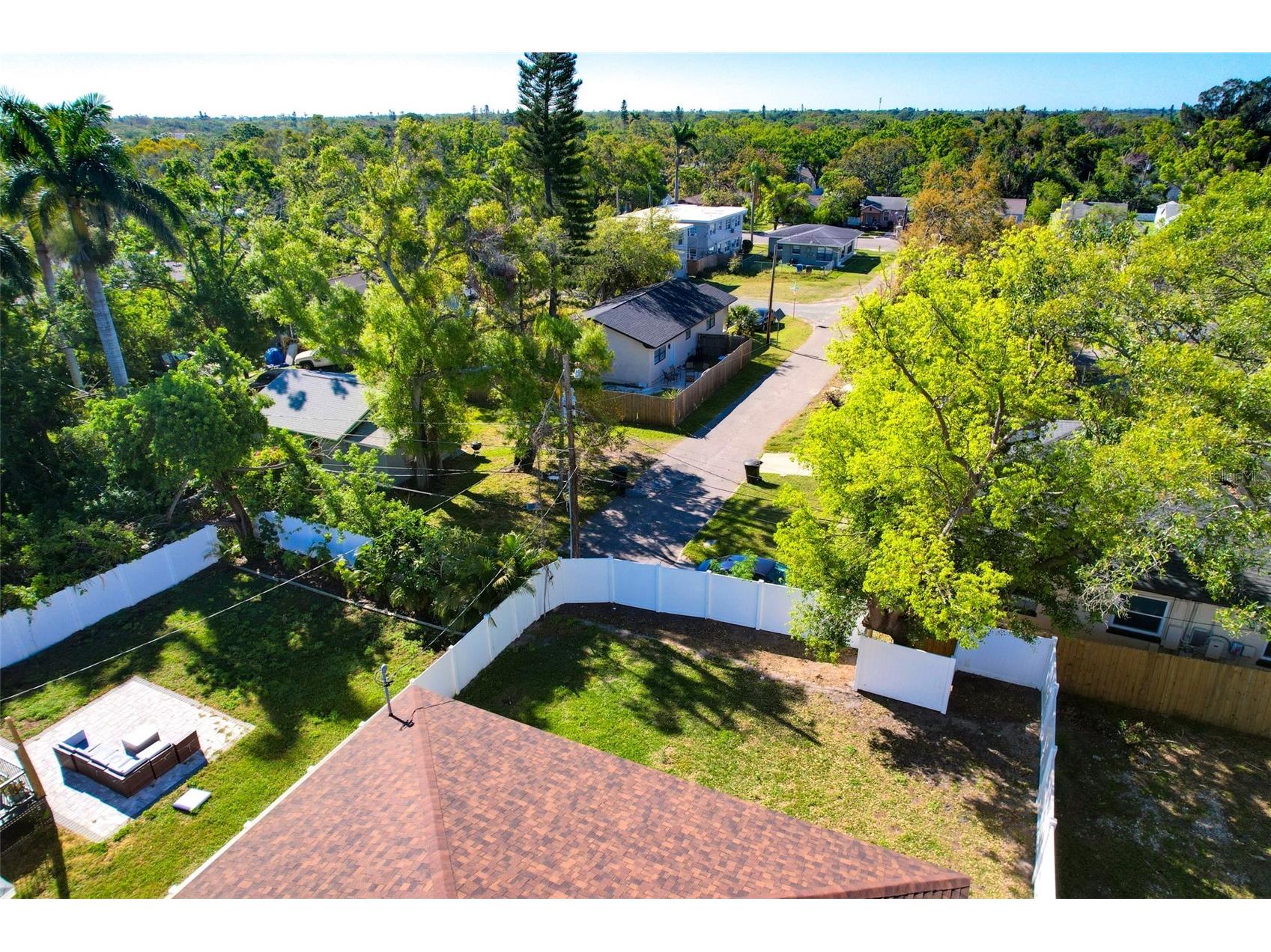 860 17th Avenue S Saint Petersburg FL 33701 TB8424477 image43