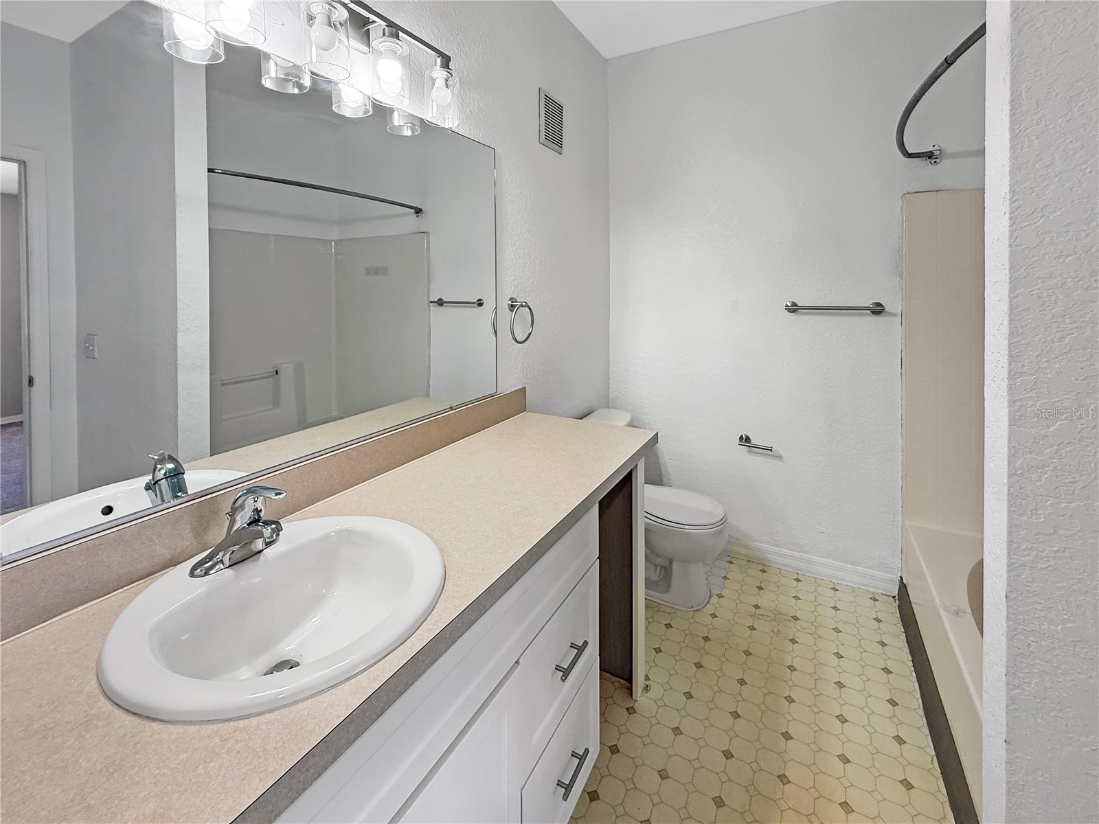 860 Grand Regency Point #200 Altamonte Springs FL 32714 O6335686 image8