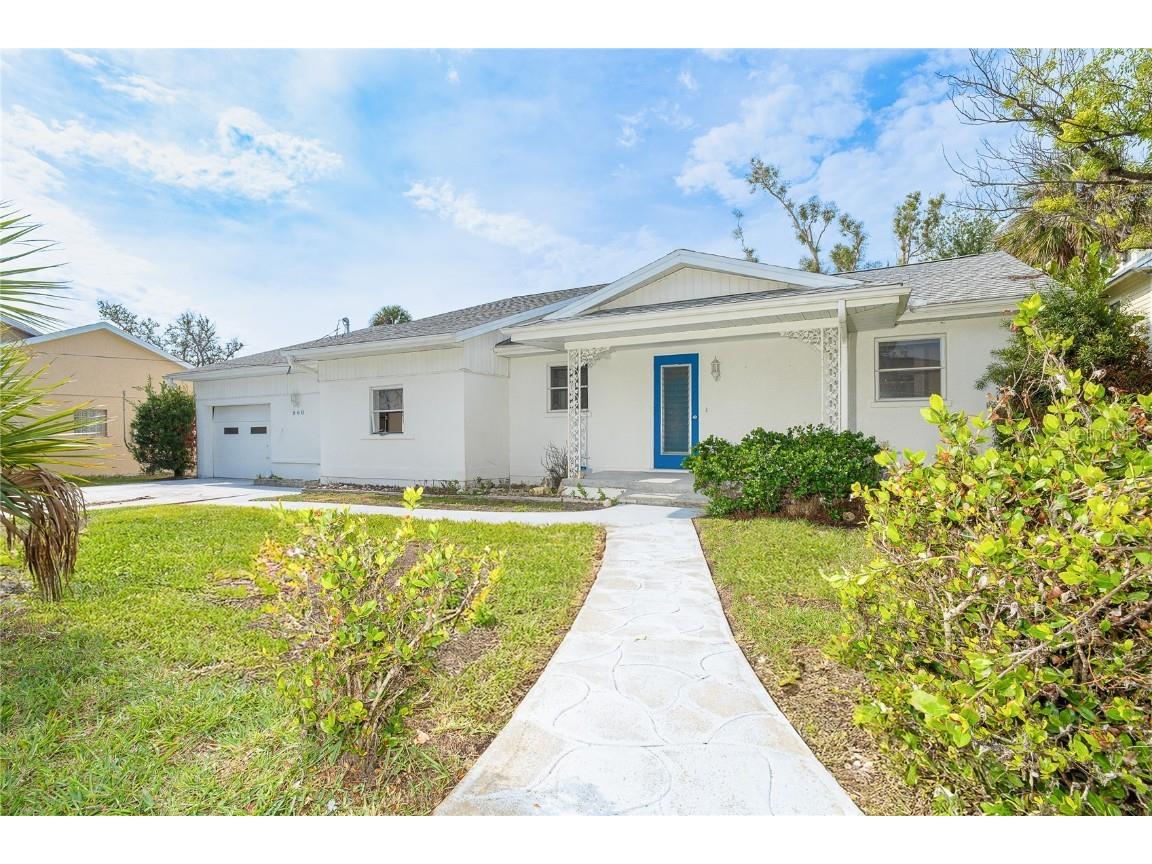 860 Knights Lane Englewood FL 34223 D6139921 image1
