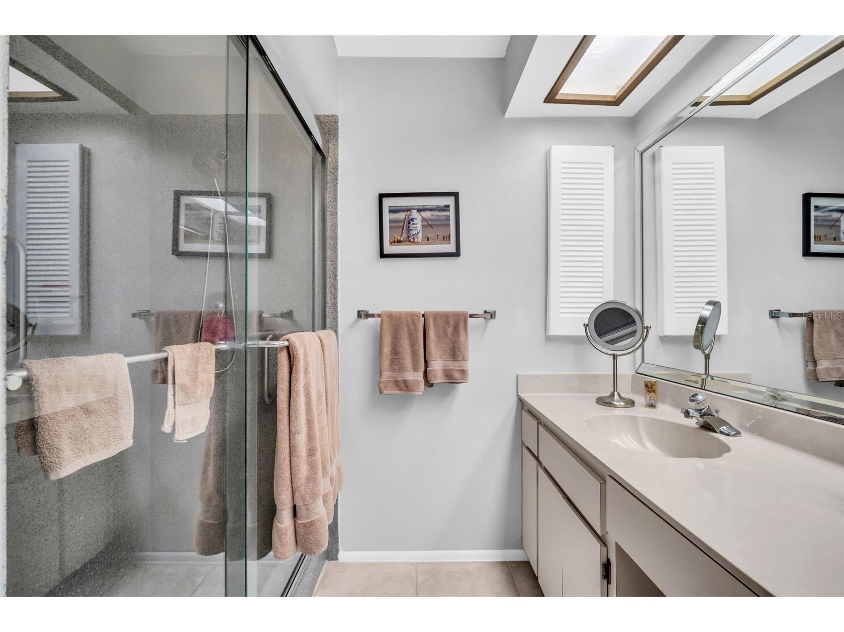 860 Maclaren Drive N #B Palm Harbor FL 34684 TB8508226 image16