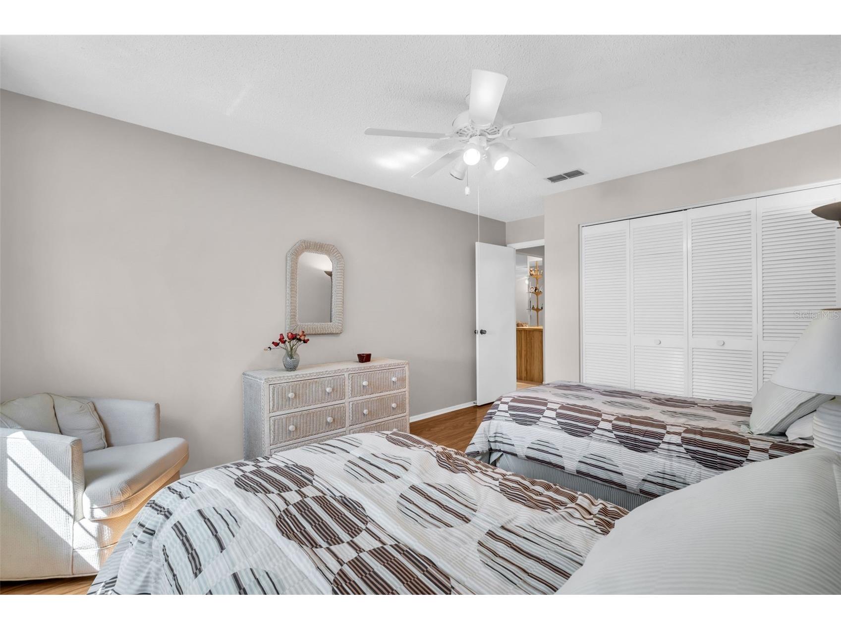 860 Maclaren Drive N #B Palm Harbor FL 34684 TB8508226 image20
