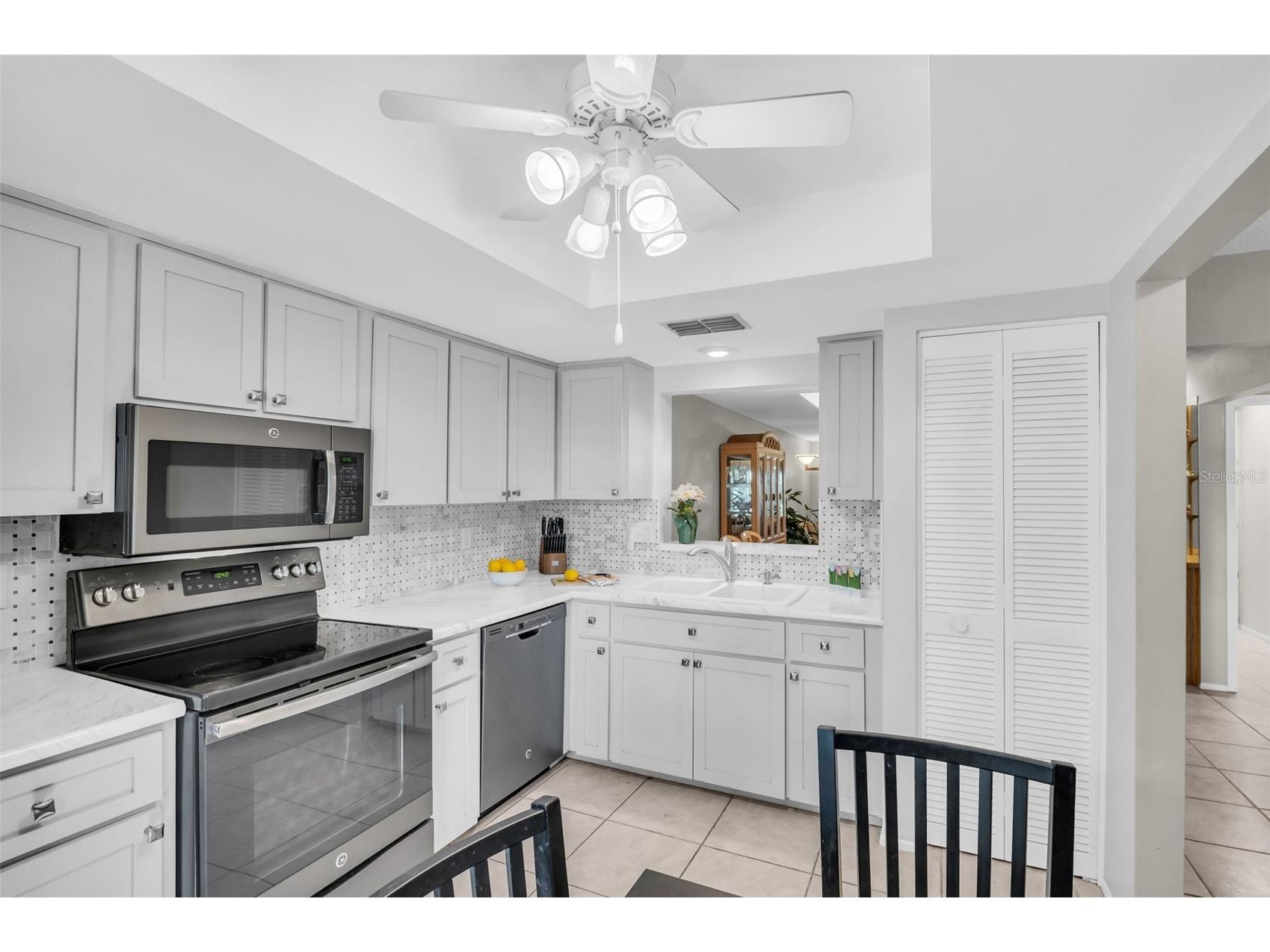 860 Maclaren Drive N #B Palm Harbor FL 34684 TB8508226 image5
