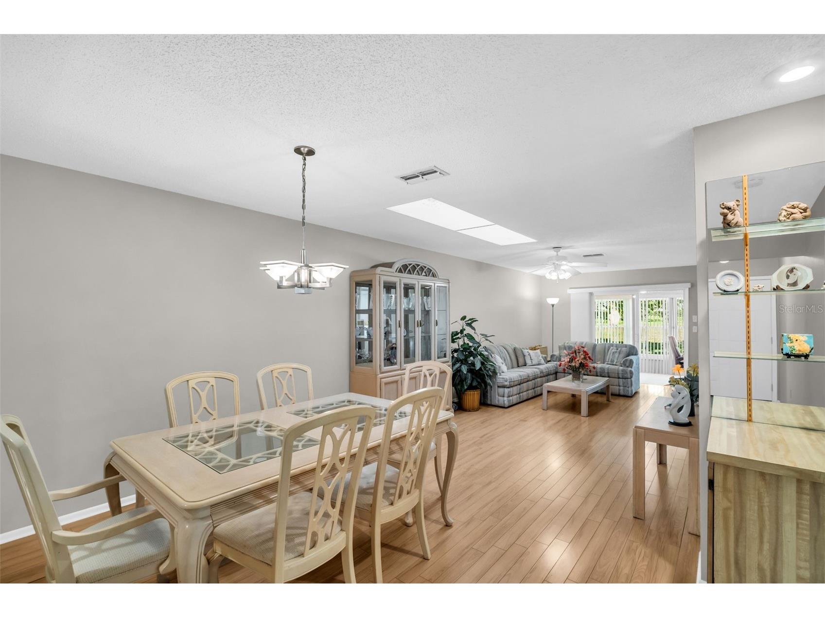 860 Maclaren Drive N #B Palm Harbor FL 34684 TB8508226 image6