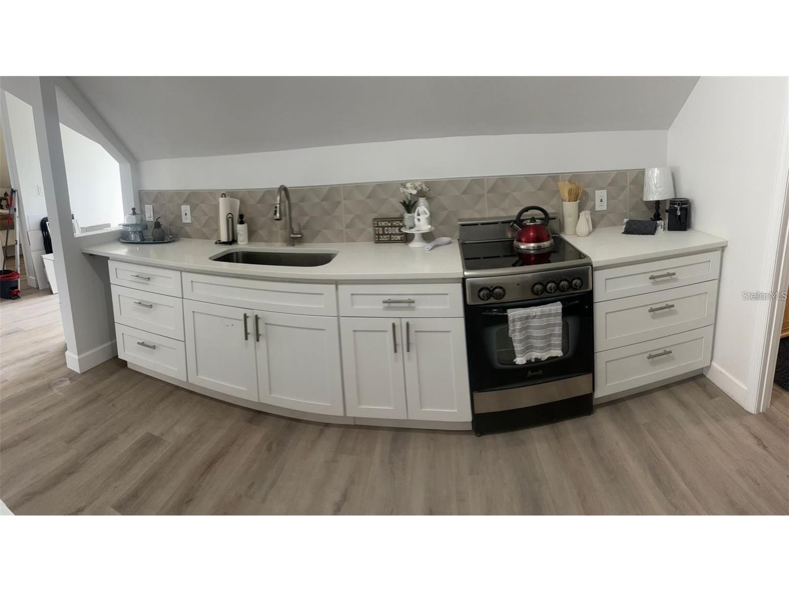 860 Magnolia Avenue #3 Daytona Beach FL 32114 O6409193 image2
