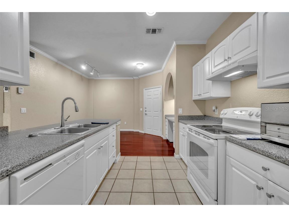 860 N Orange Avenue #149 Orlando FL 32801 O6330025 image13