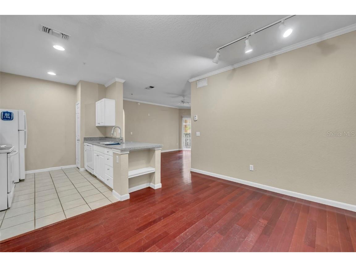 860 N Orange Avenue #149 Orlando FL 32801 O6330025 image4