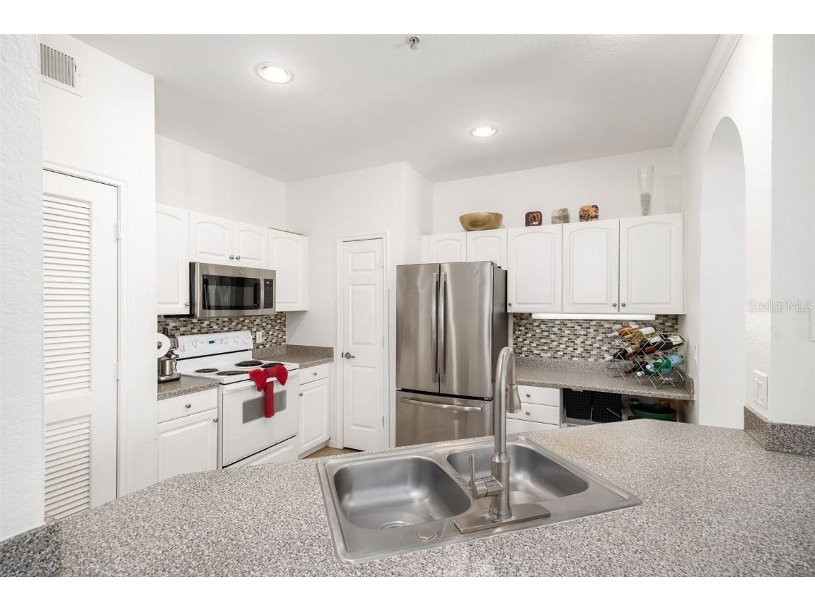 860 N Orange Avenue #210 Orlando FL 32801 O6319869 image6