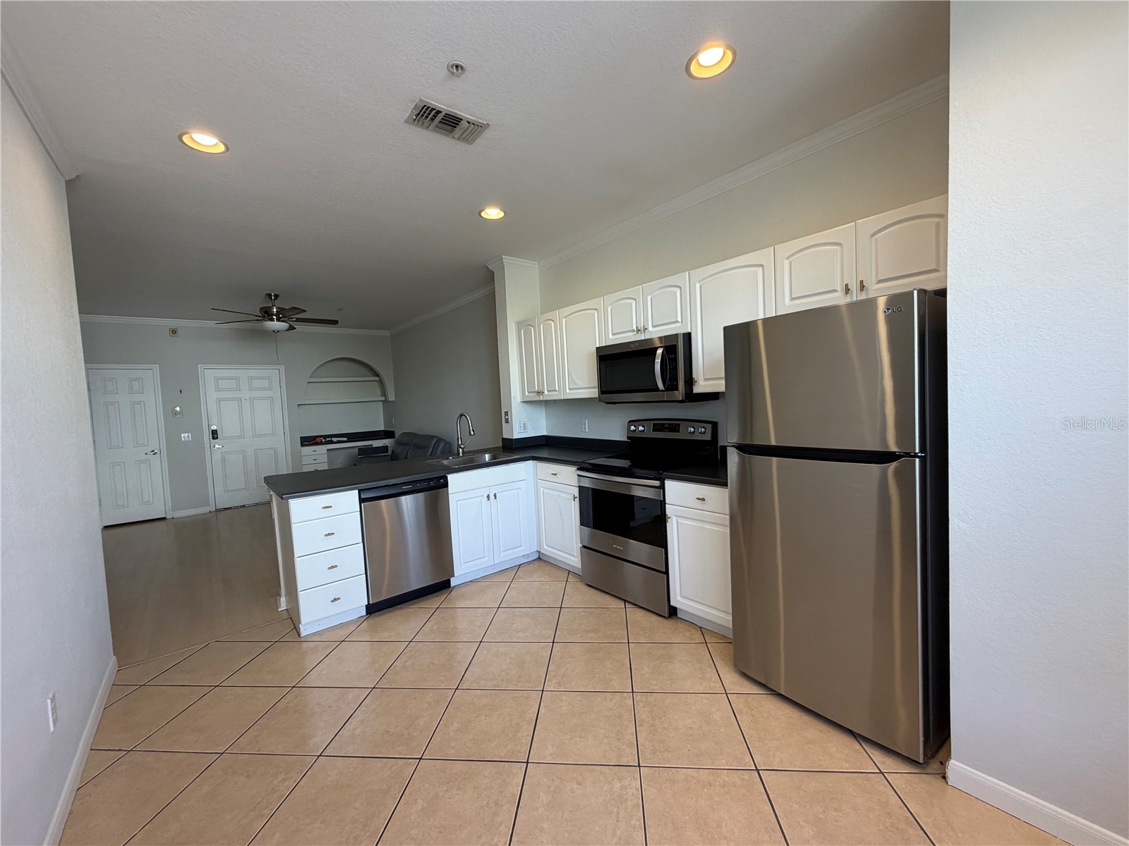 860 N Orange Avenue #301 Orlando FL 32801 O6392712 image7