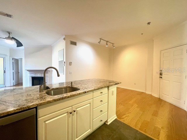 860 N Orange Avenue #435 Orlando FL 32801 O6360907 image6