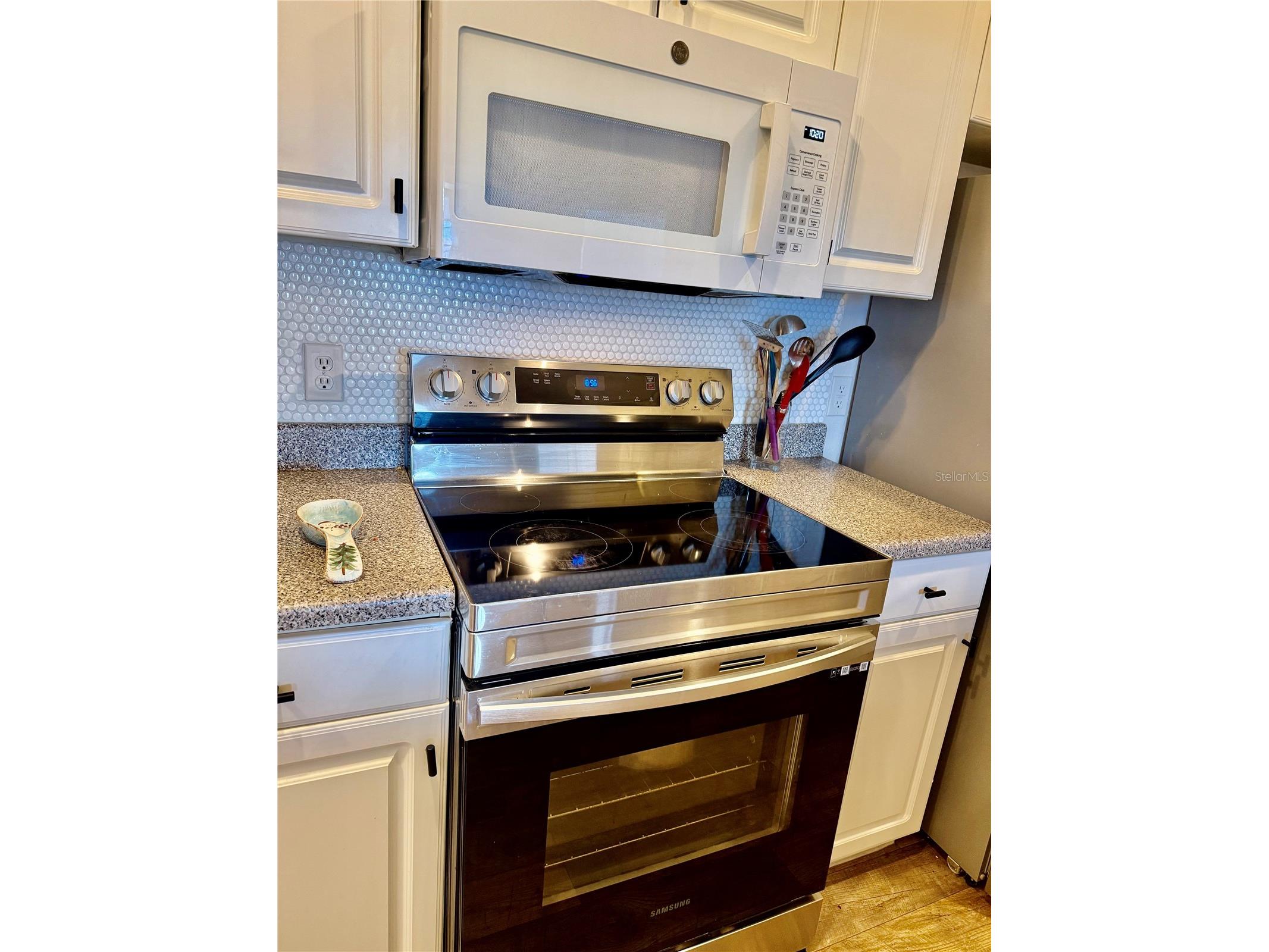 860 N Orange Avenue #464 Orlando FL 32801 O6333714 image5