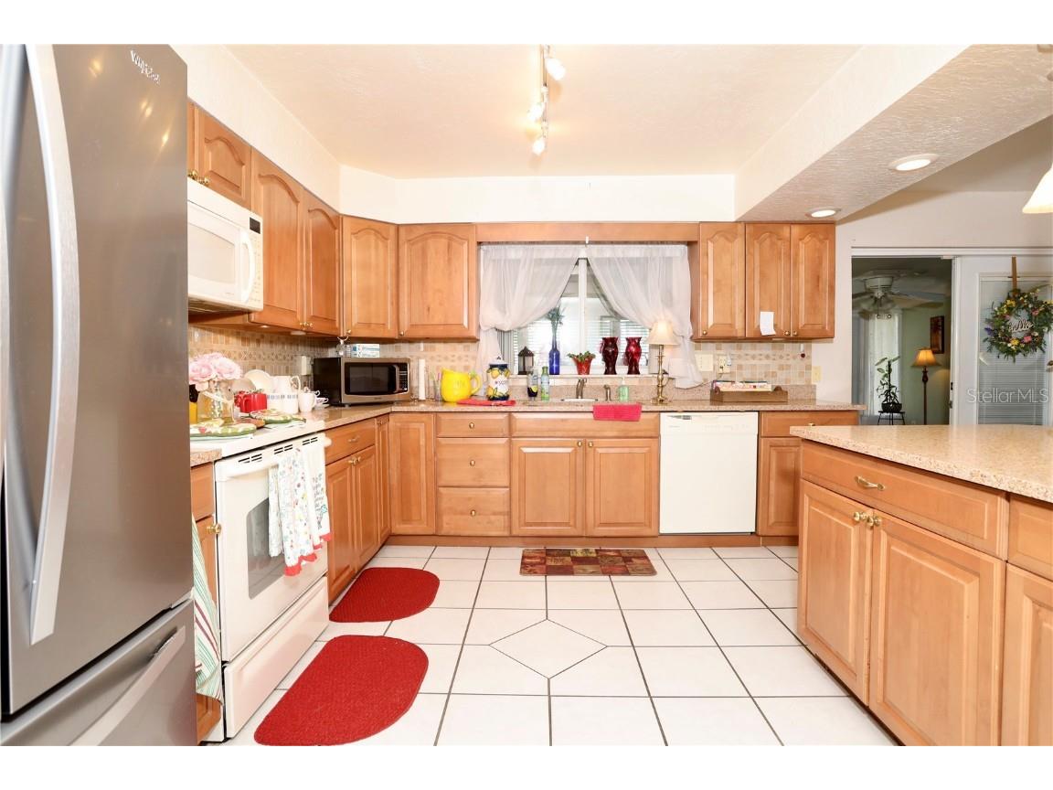 860 Oak Shore Drive Saint Cloud FL 34771 - EAST LAKE TOHO S5127819 image27