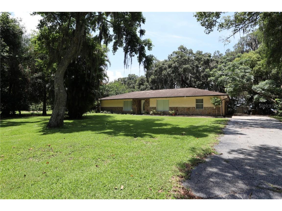 860 Oak Shore Drive Saint Cloud FL 34771 - EAST LAKE TOHO S5127819 image3