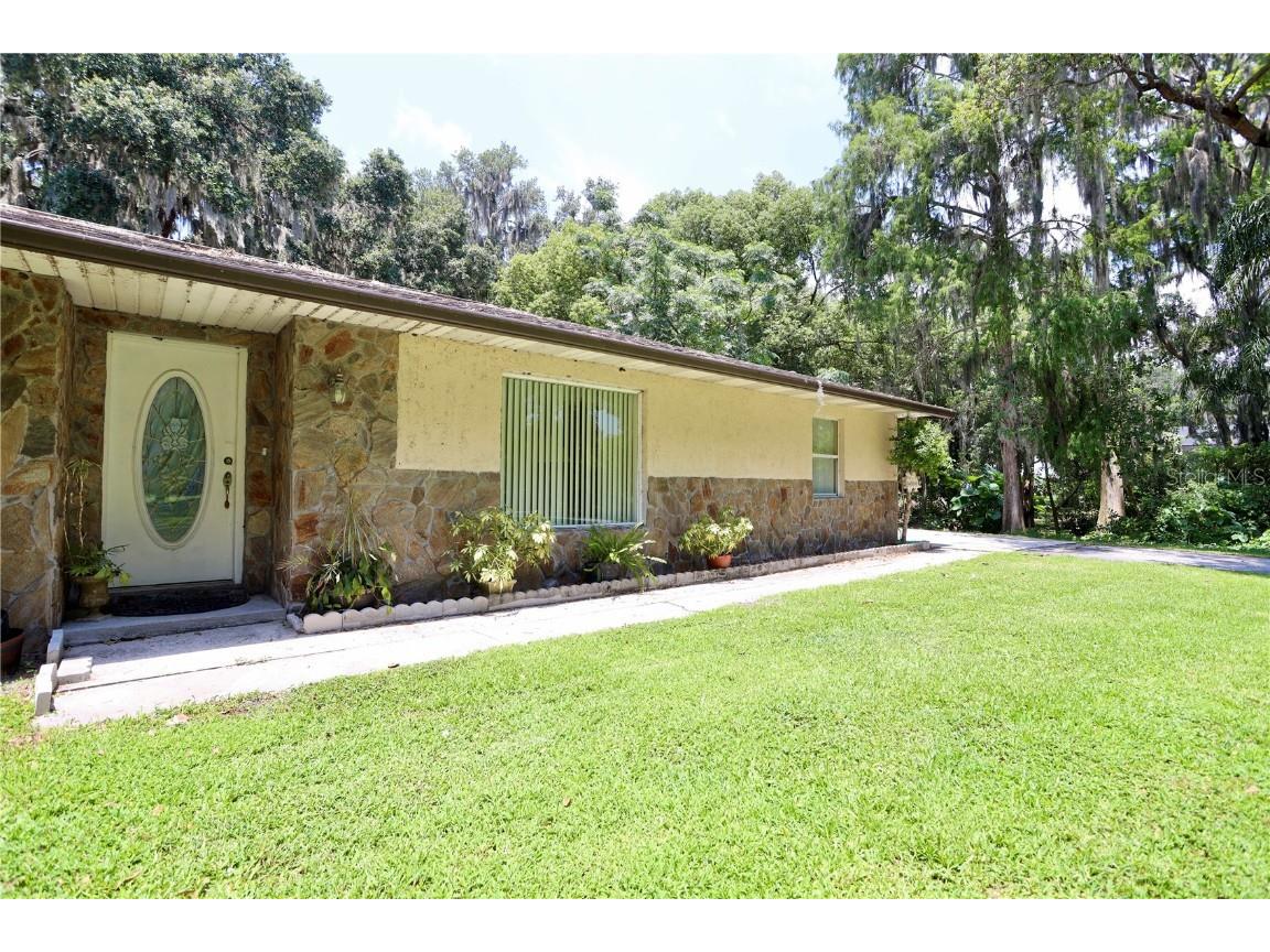 860 Oak Shore Drive Saint Cloud FL 34771 - EAST LAKE TOHO S5127819 image4