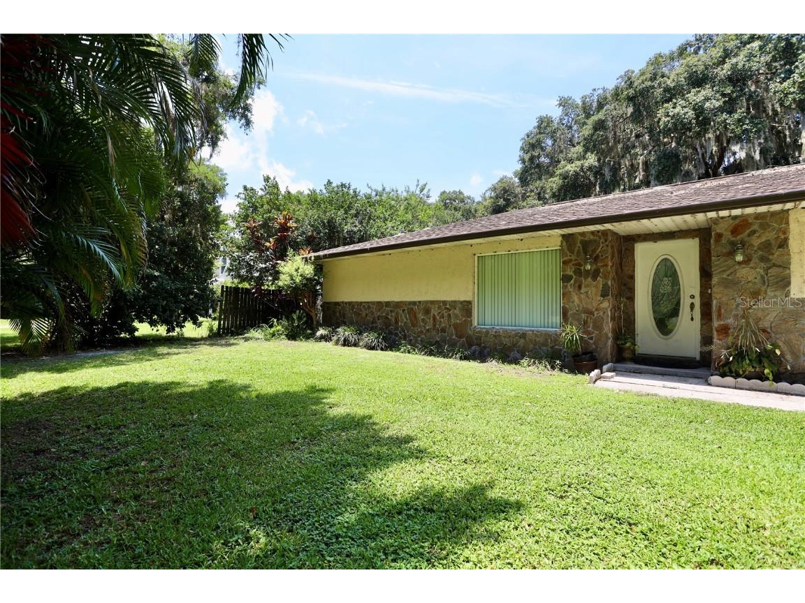 860 Oak Shore Drive Saint Cloud FL 34771 - EAST LAKE TOHO S5127819 image5