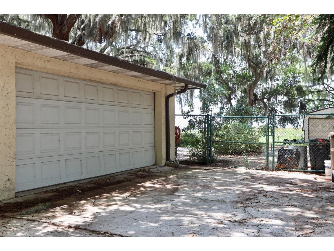 860 Oak Shore Drive Saint Cloud FL 34771 - EAST LAKE TOHO S5127819 image56