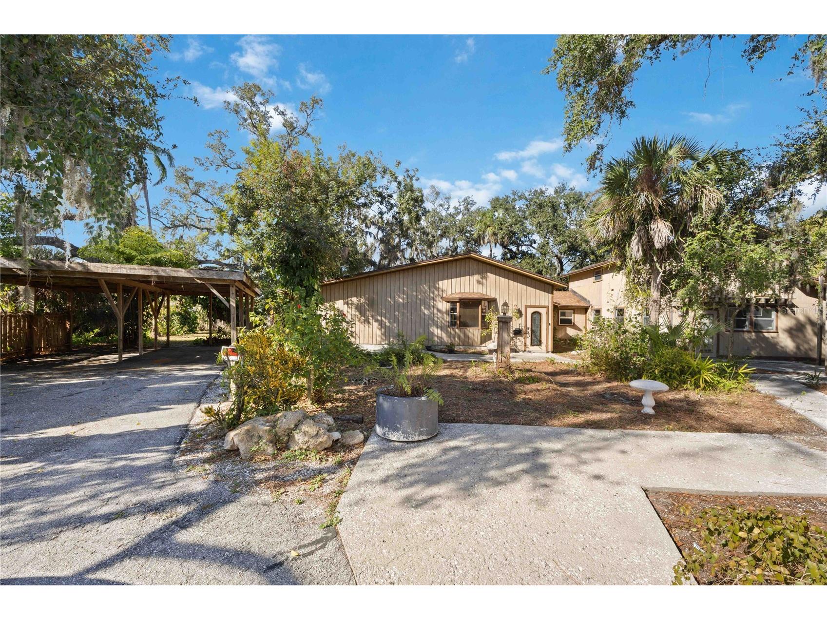 860 S Beneva Road Sarasota FL 34232 A4665949 image1