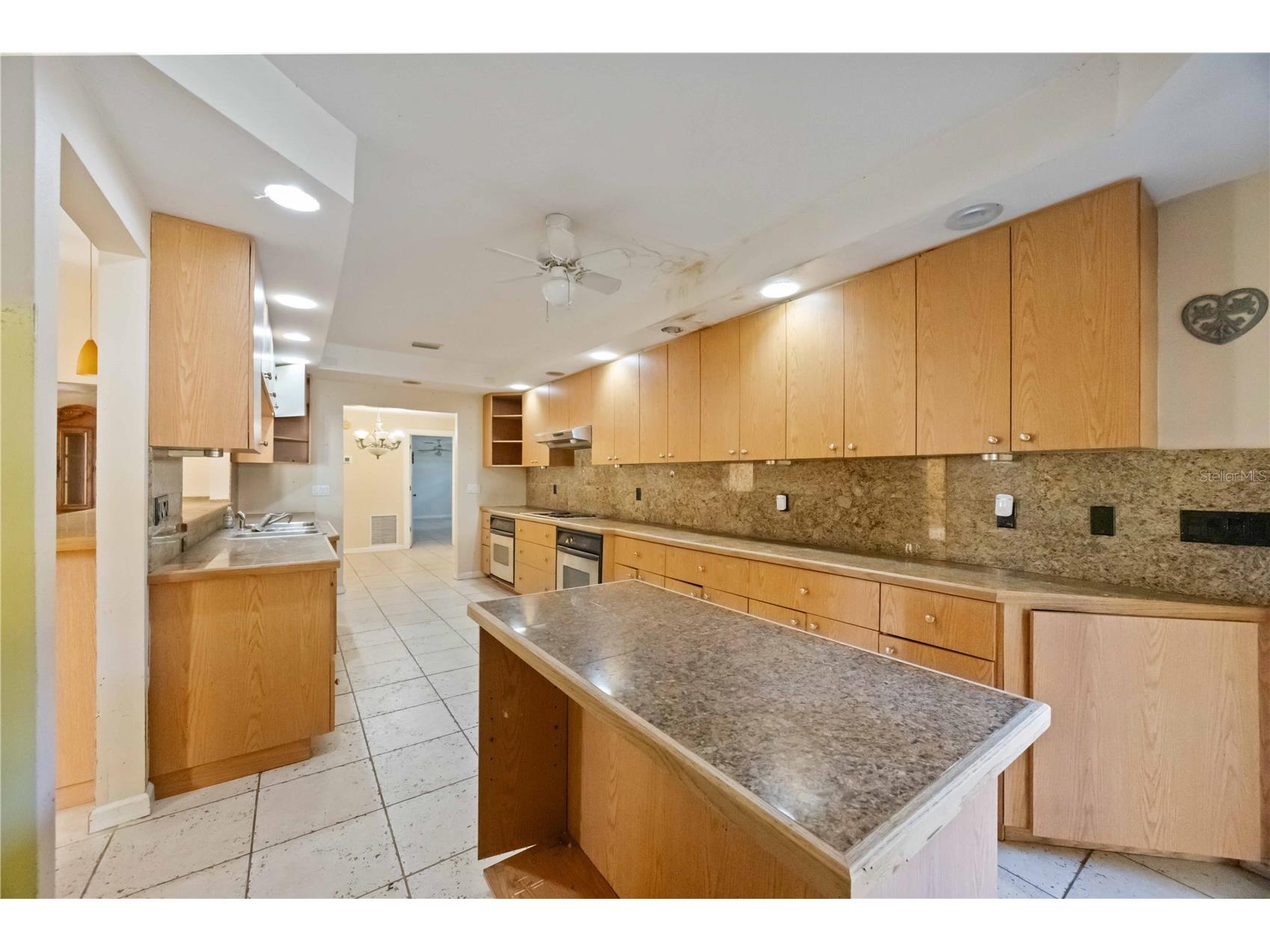 860 S Beneva Road Sarasota FL 34232 A4665949 image11