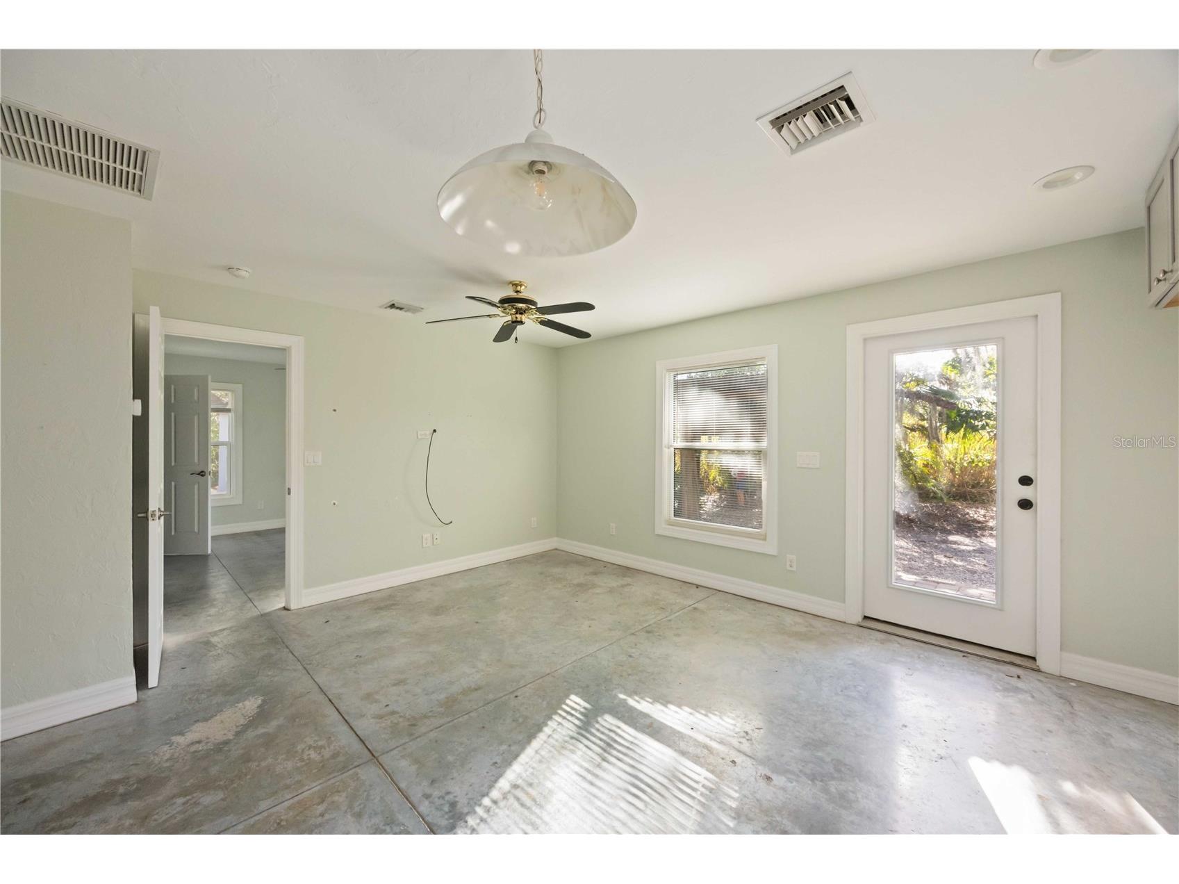 860 S Beneva Road Sarasota FL 34232 A4665949 image57