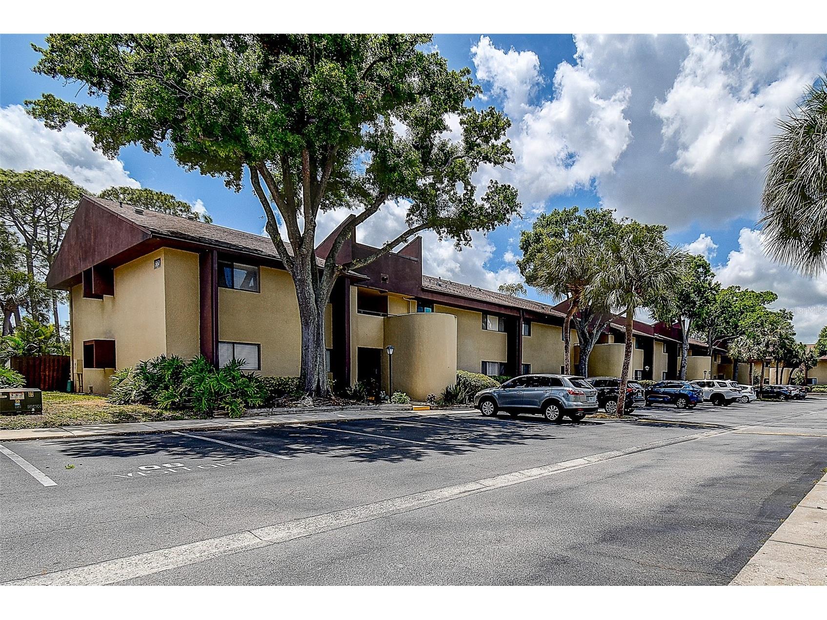 860 S Village Drive N #106 Saint Petersburg FL 33716 - N TB8504075 image1