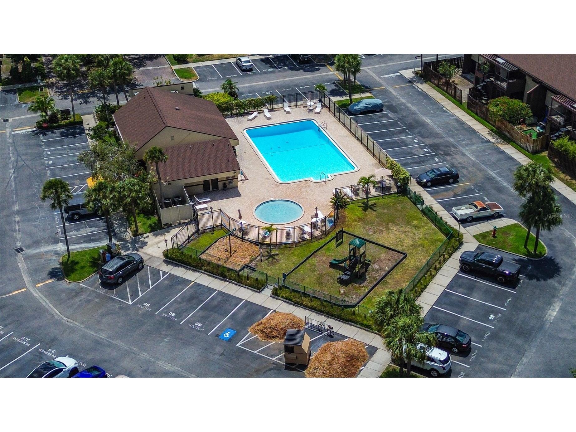860 S Village Drive N #106 Saint Petersburg FL 33716 - N TB8504075 image39