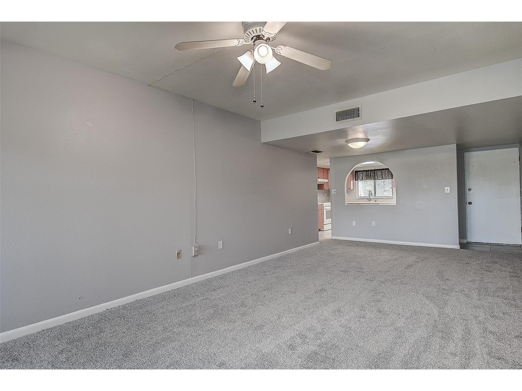 860 S Village Drive N #106 Saint Petersburg FL 33716 - N TB8504075 image4