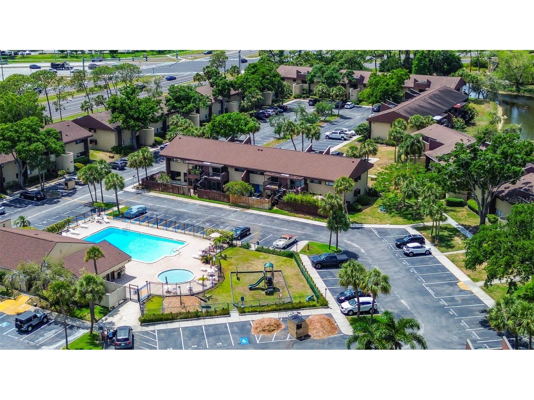 860 S Village Drive N #106 Saint Petersburg FL 33716 - N TB8504075 image40