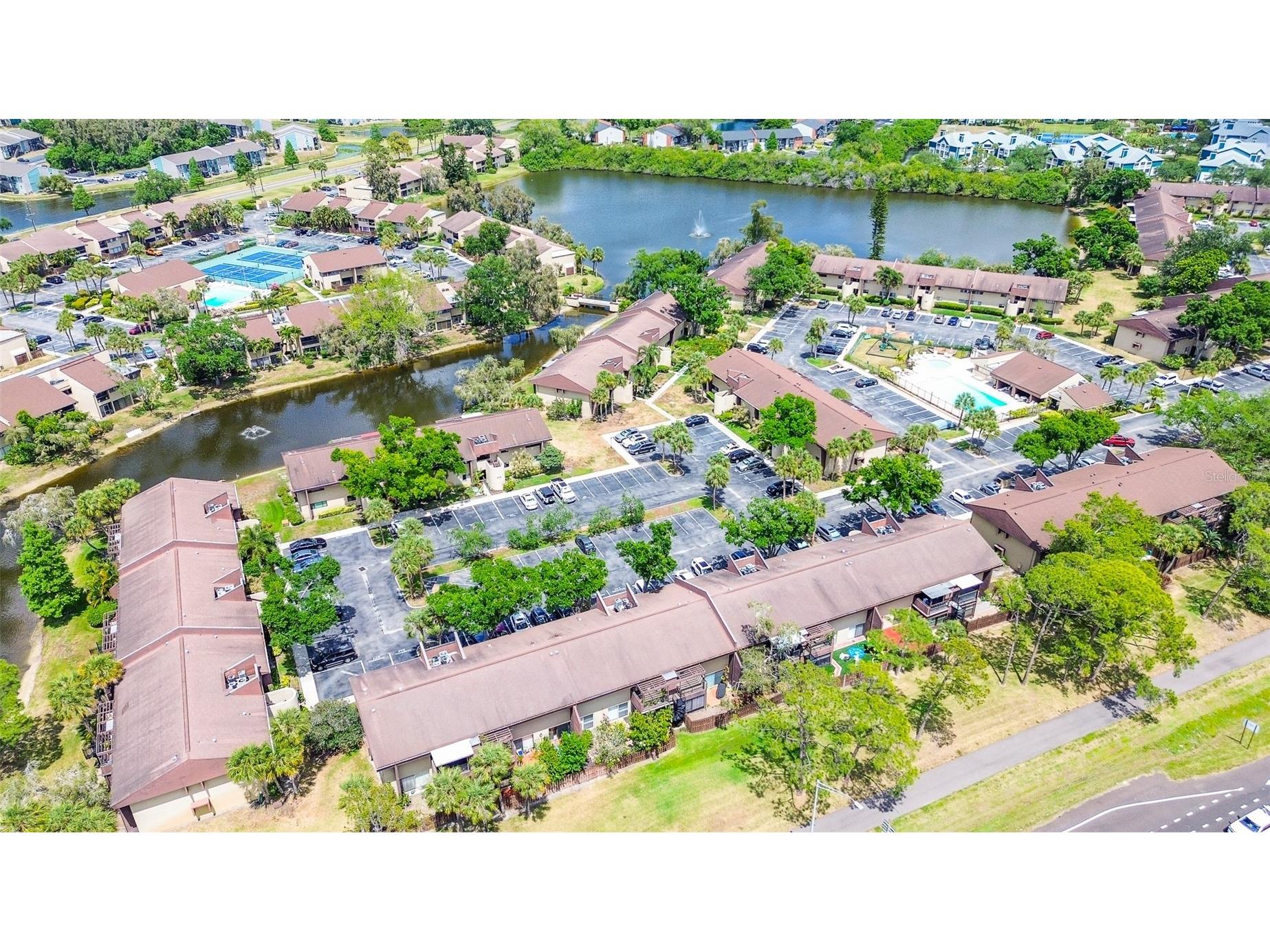 860 S Village Drive N #106 Saint Petersburg FL 33716 - N TB8504075 image41