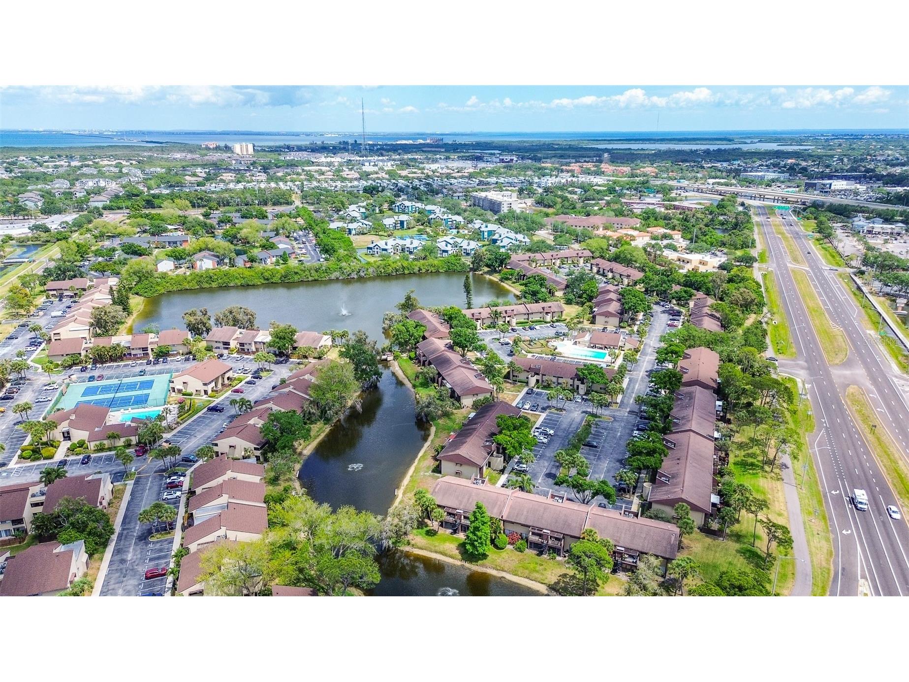 860 S Village Drive N #106 Saint Petersburg FL 33716 - N TB8504075 image43