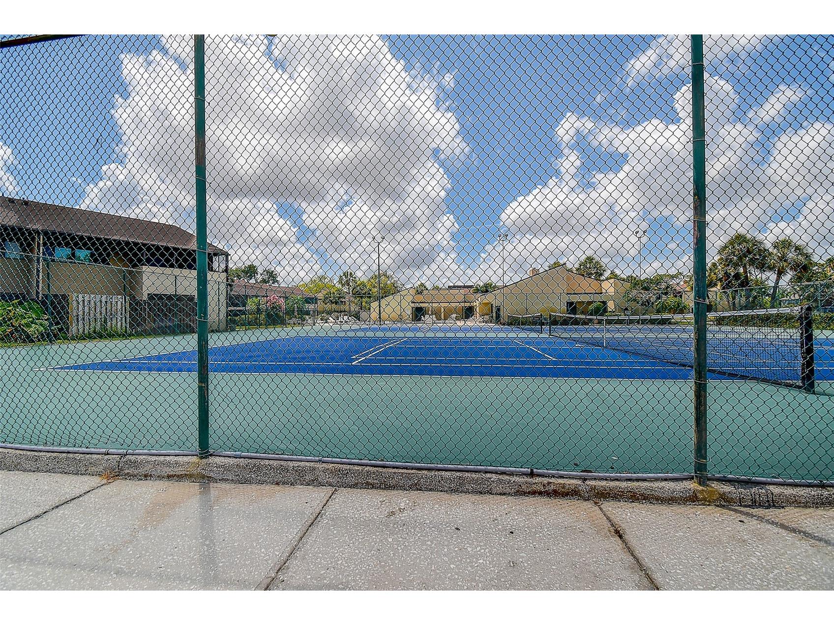 860 S Village Drive N #106 Saint Petersburg FL 33716 - N TB8504075 image46