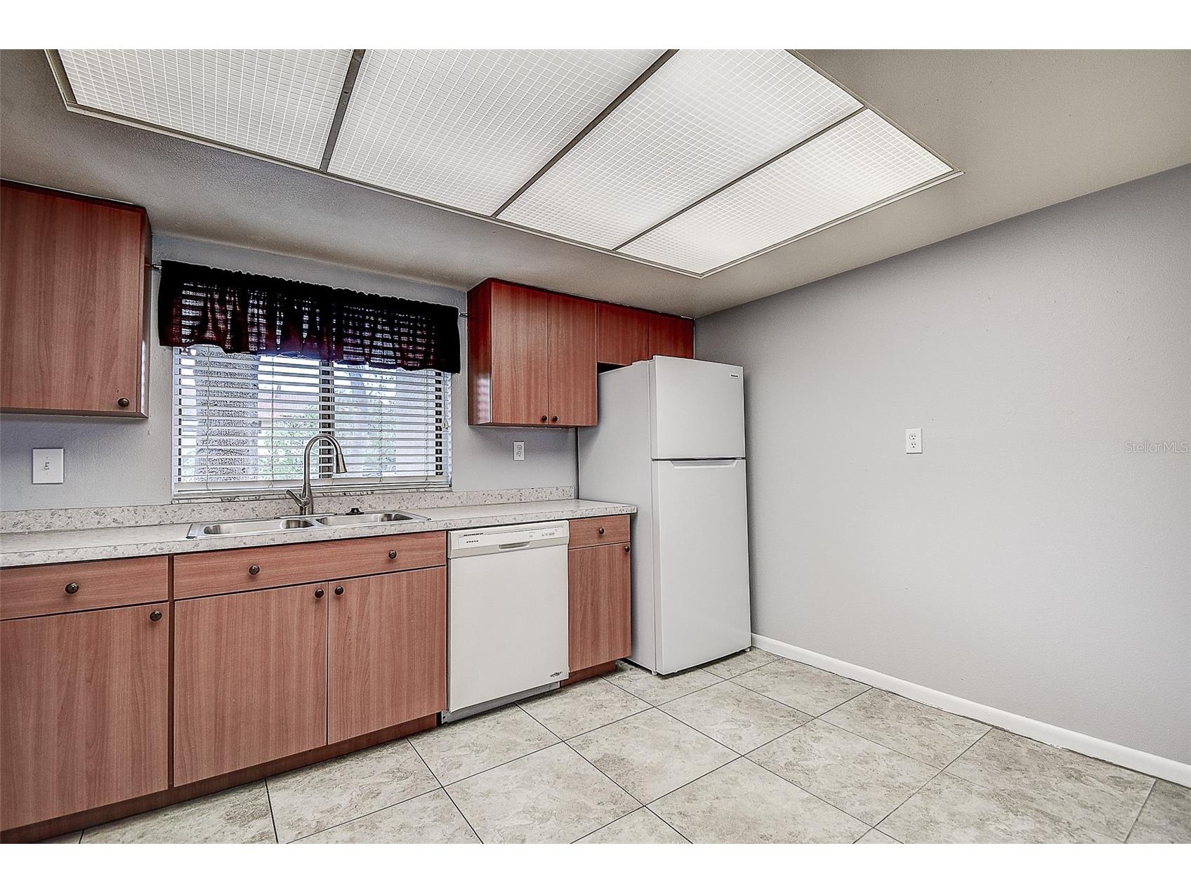 860 S Village Drive N #106 Saint Petersburg FL 33716 - N TB8504075 image9