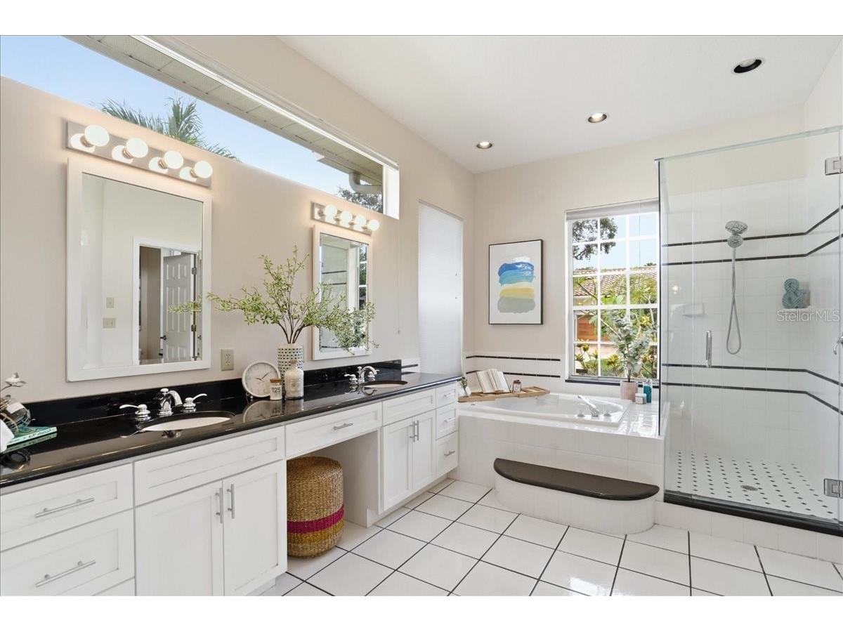 860 Sand Pine Drive NE Saint Petersburg FL 33703 TB8493569 image16