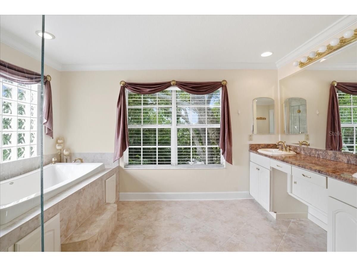 860 Sand Pine Drive NE Saint Petersburg FL 33703 TB8493569 image19