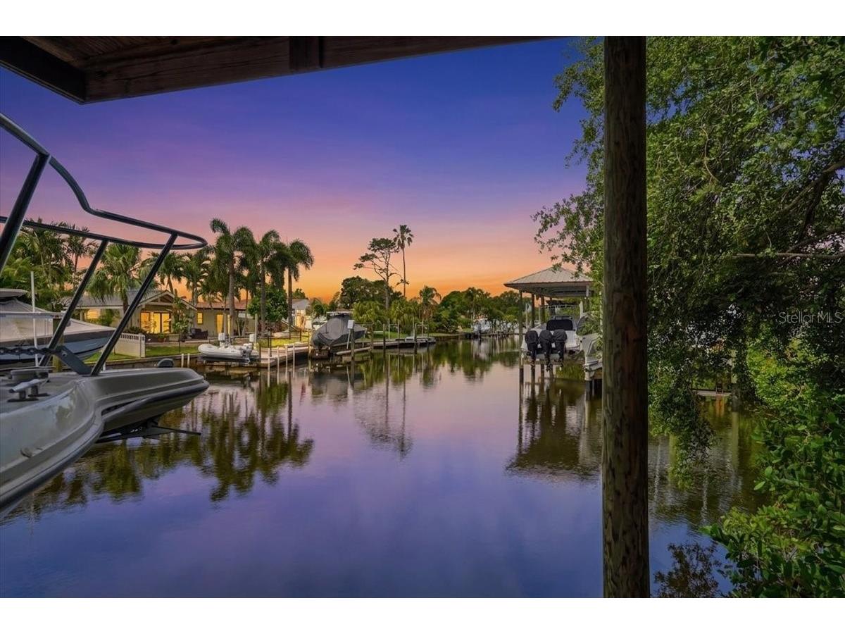 860 Sand Pine Drive NE Saint Petersburg FL 33703 TB8493569 image29