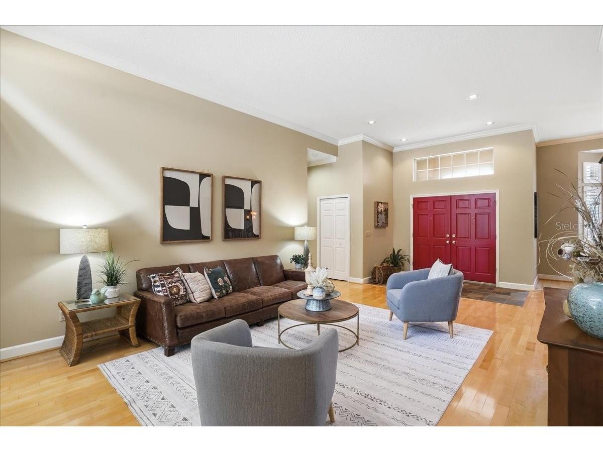 860 Sand Pine Drive NE Saint Petersburg FL 33703 TB8493569 image6