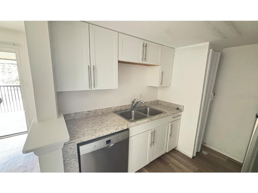 860 Sky Lake Circle #C412 Orlando FL 32809 S5150087 image13