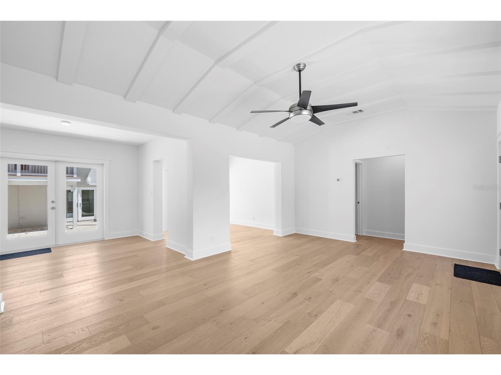 860 Snell Isle Boulevard NE Saint Petersburg FL 33704 A4665216 image12