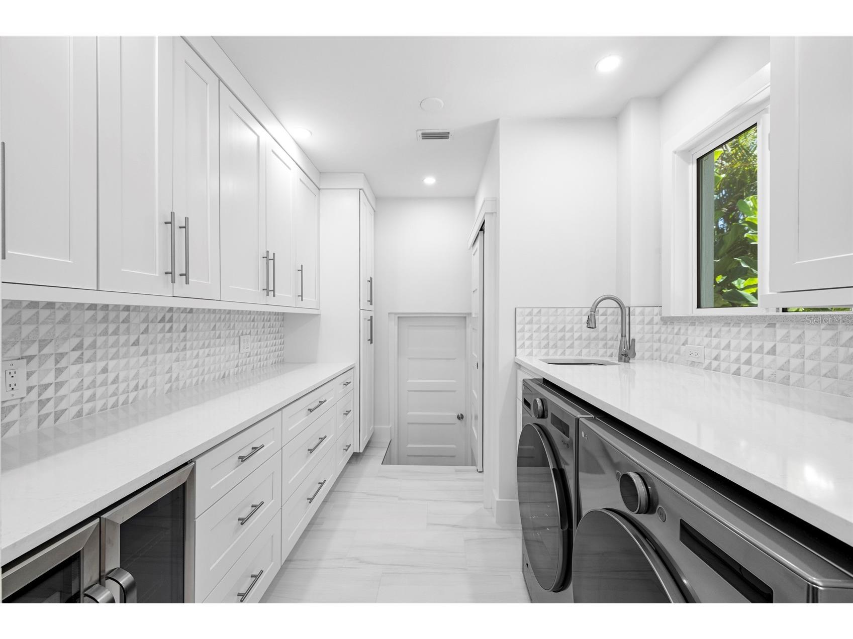 860 Snell Isle Boulevard NE Saint Petersburg FL 33704 A4665216 image23