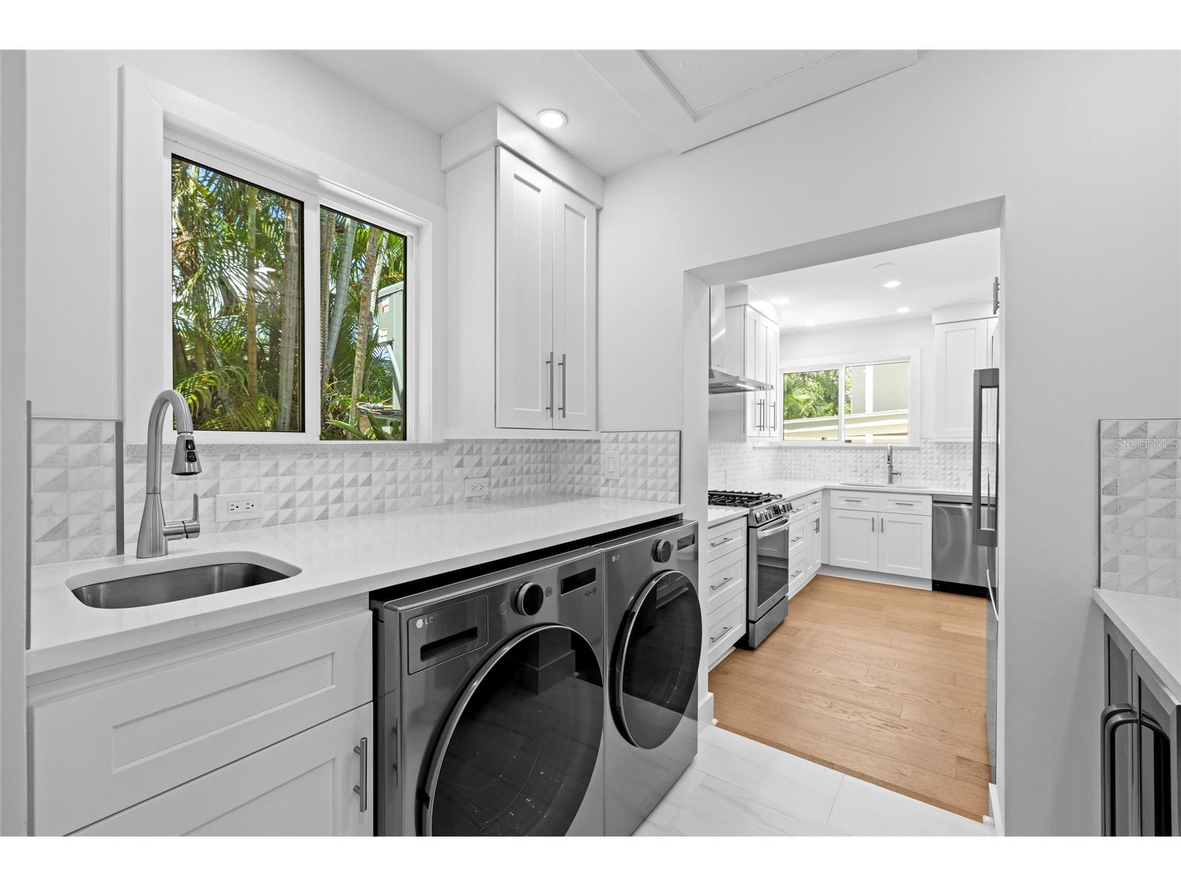 860 Snell Isle Boulevard NE Saint Petersburg FL 33704 A4665216 image26