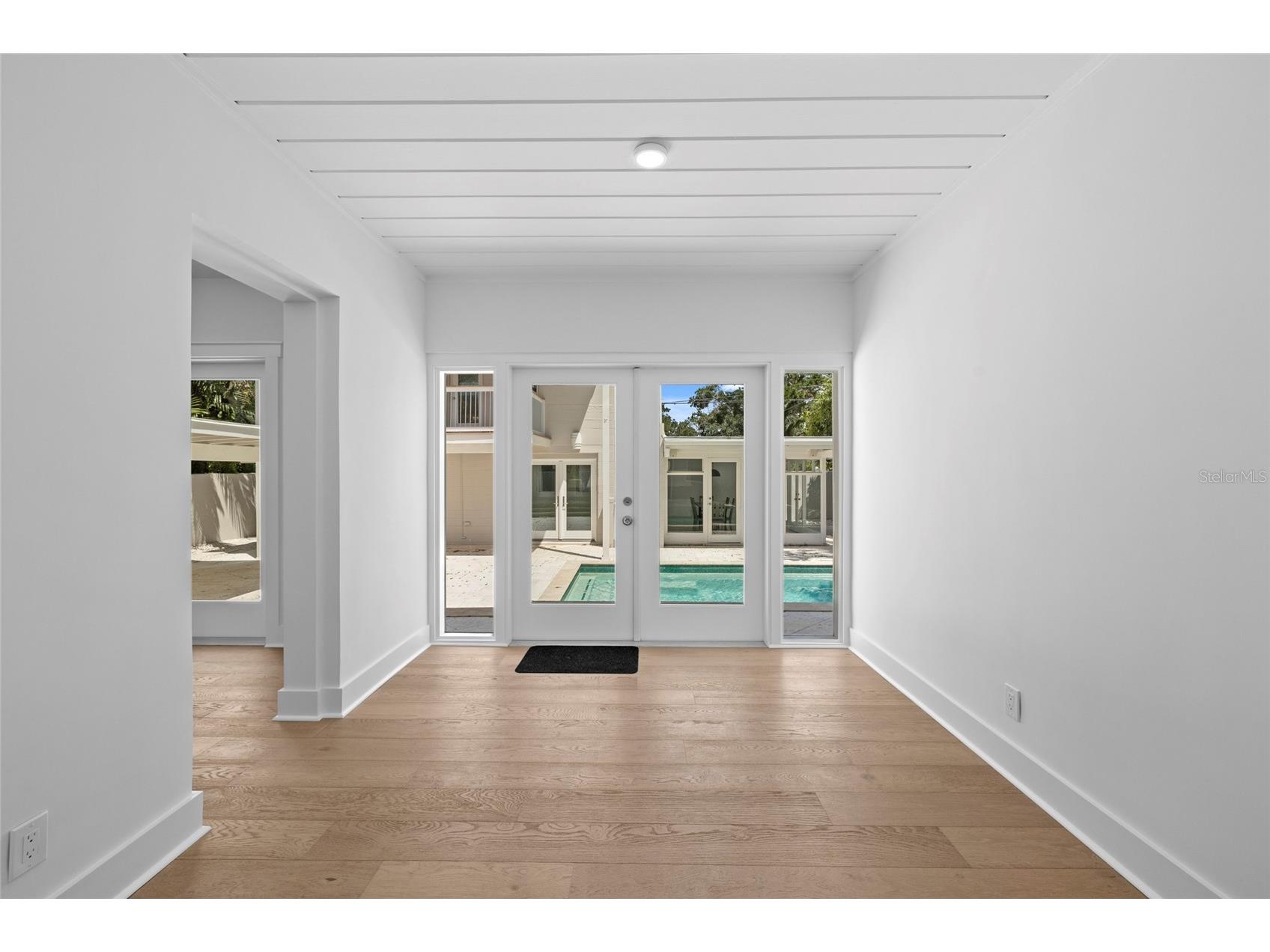 860 Snell Isle Boulevard NE Saint Petersburg FL 33704 A4665216 image27