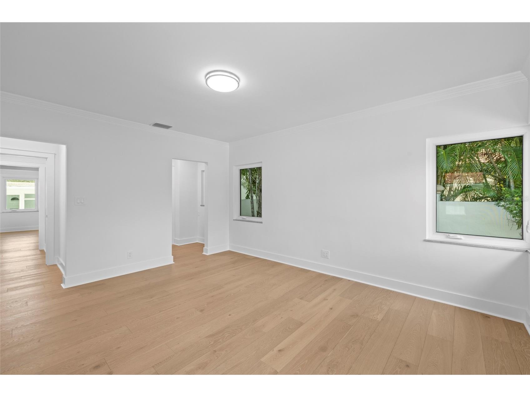 860 Snell Isle Boulevard NE Saint Petersburg FL 33704 A4665216 image32