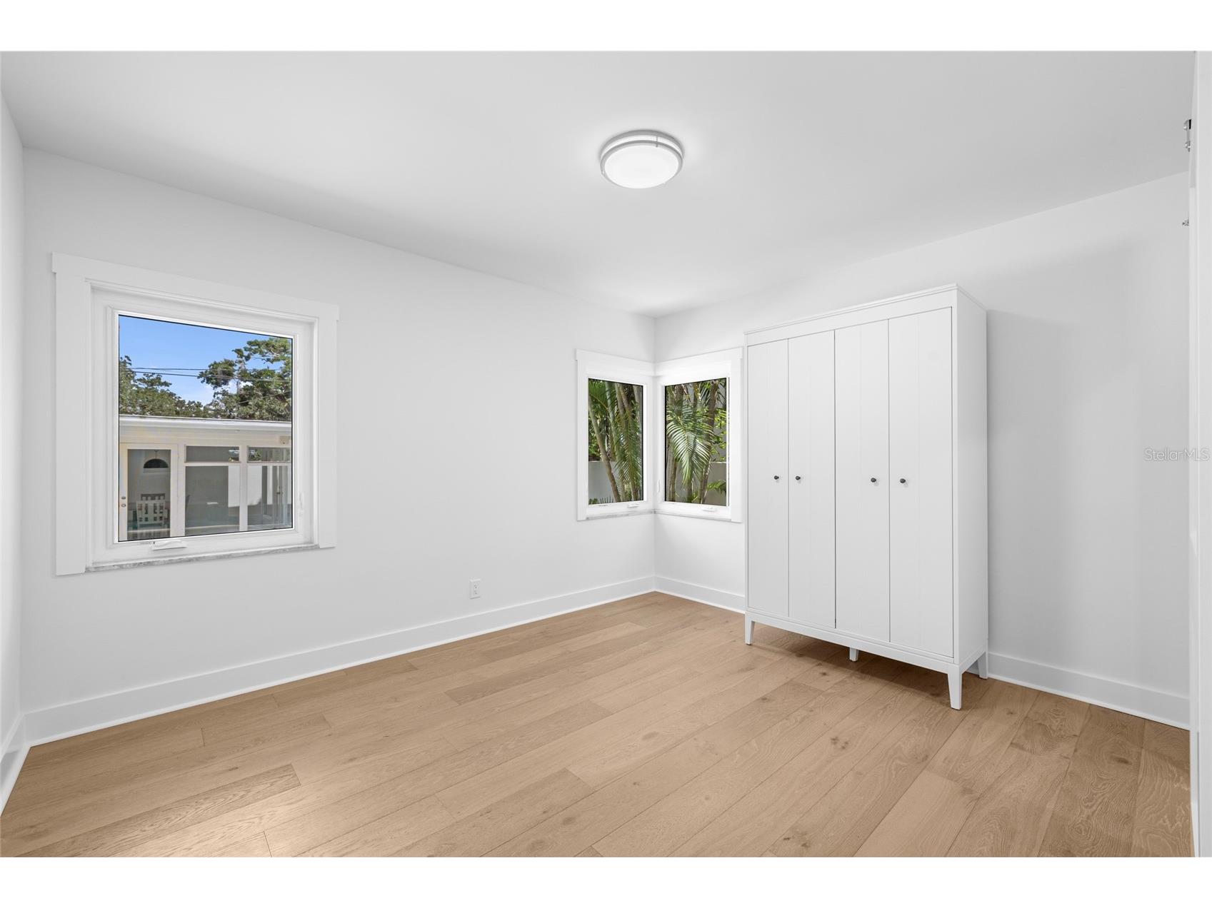 860 Snell Isle Boulevard NE Saint Petersburg FL 33704 A4665216 image37