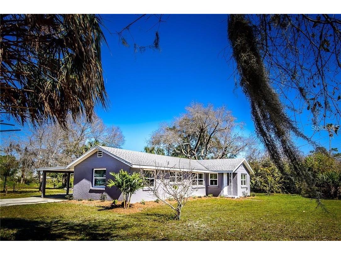 8600 & 8602 Riverside Drive Punta Gorda FL 33982 C7476156 image1