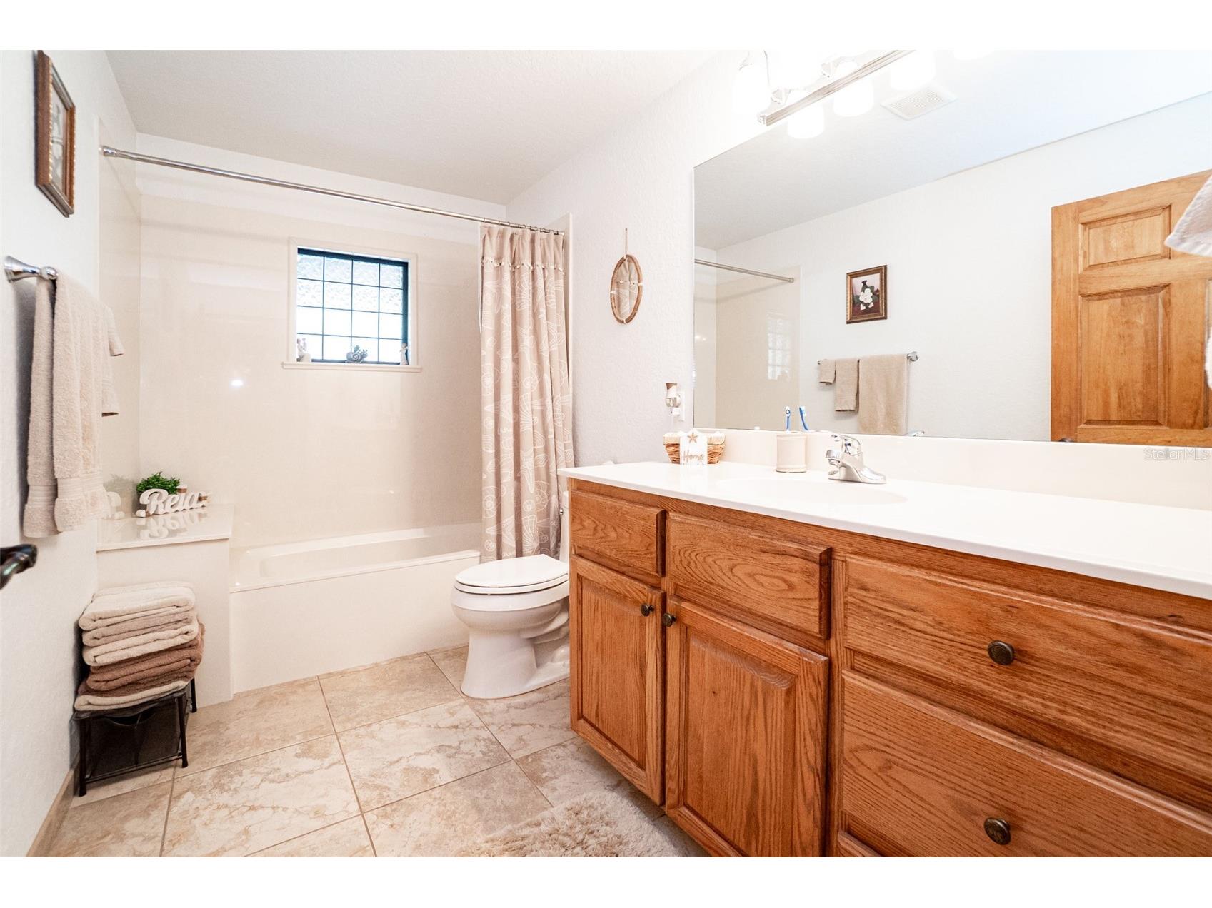 8600 NE 147th Avenue Road Silver Springs FL 34488 - LAKE FORE O6405602 image17