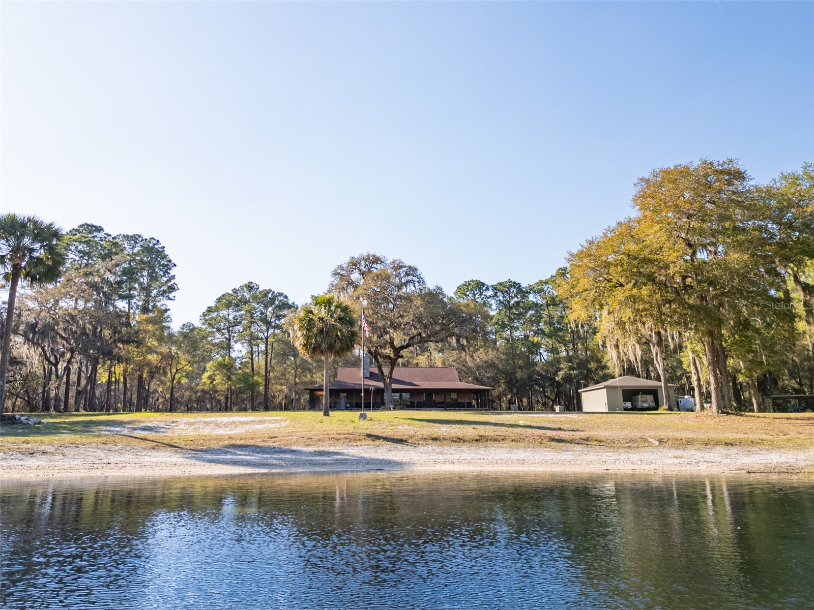 8600 NE 147th Avenue Road Silver Springs FL 34488 - LAKE FORE O6405602 image4