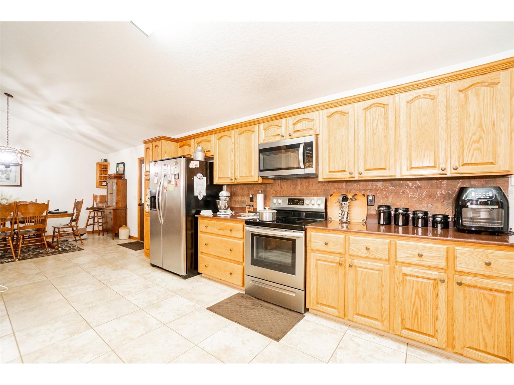 8600 NE 147th Avenue Road Silver Springs FL 34488 - LAKE FORE O6405602 image9