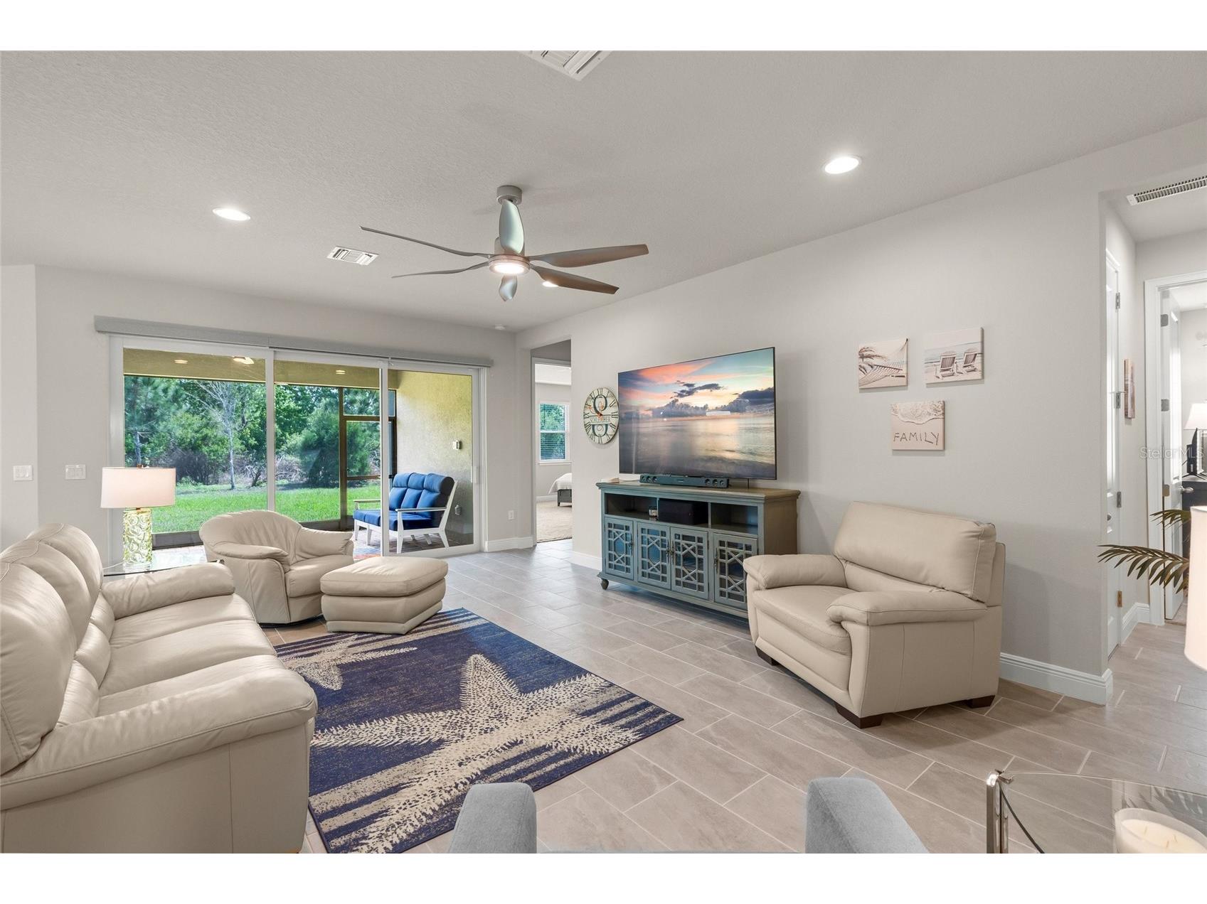 8600 Sundance Loop Sarasota FL 34238 A4686463 image12