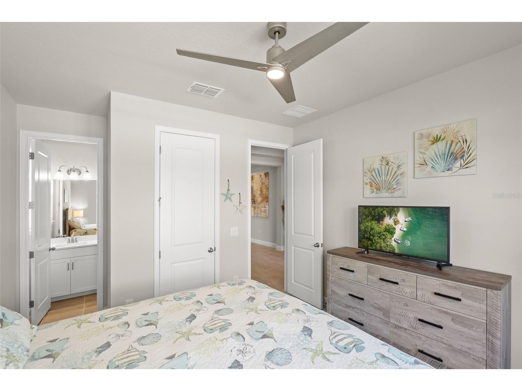 8600 Sundance Loop Sarasota FL 34238 A4686463 image27