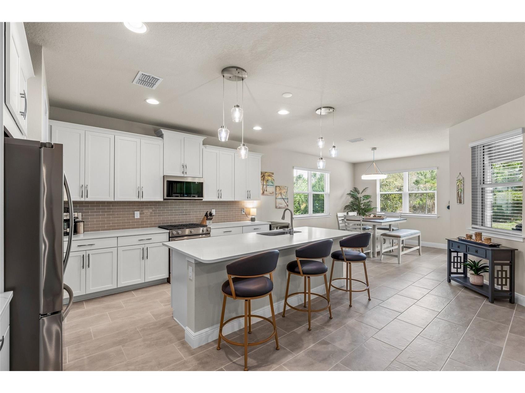 8600 Sundance Loop Sarasota FL 34238 A4686463 image6