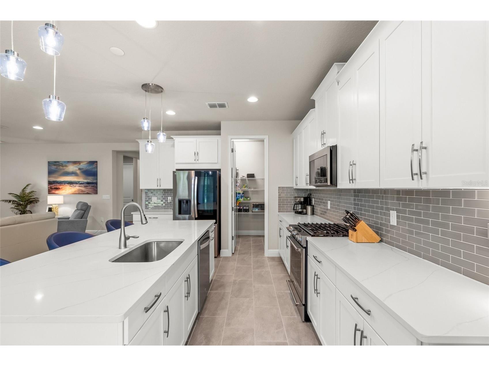 8600 Sundance Loop Sarasota FL 34238 A4686463 image8